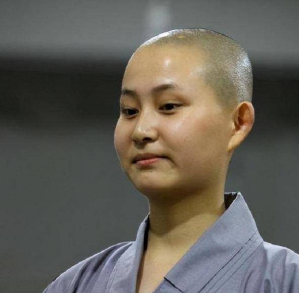 "最美尼姑"释正孝同,因梦出家的985学霸,如今33岁仍不愿还俗