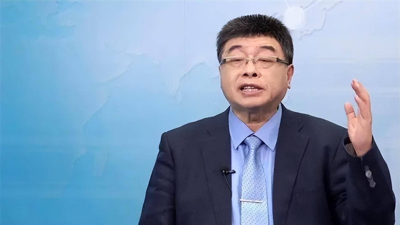 原创邱毅与前妻的爱与痛三个小孩成了邱毅思念前妻的精神依靠