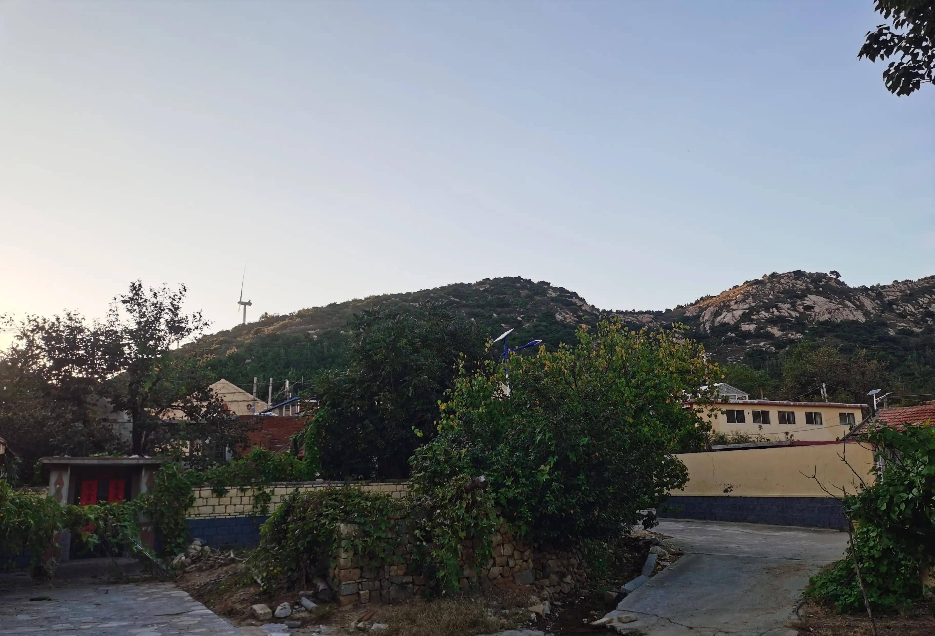 原创原创平度一个处在半山腰的小村在革命战争年代曾培养了诸多领导