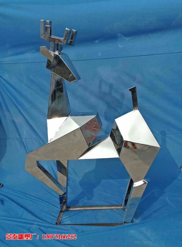 最受欢迎的景点之一:公园绿地不锈钢小鹿雕塑_文化_成为了_艺术品