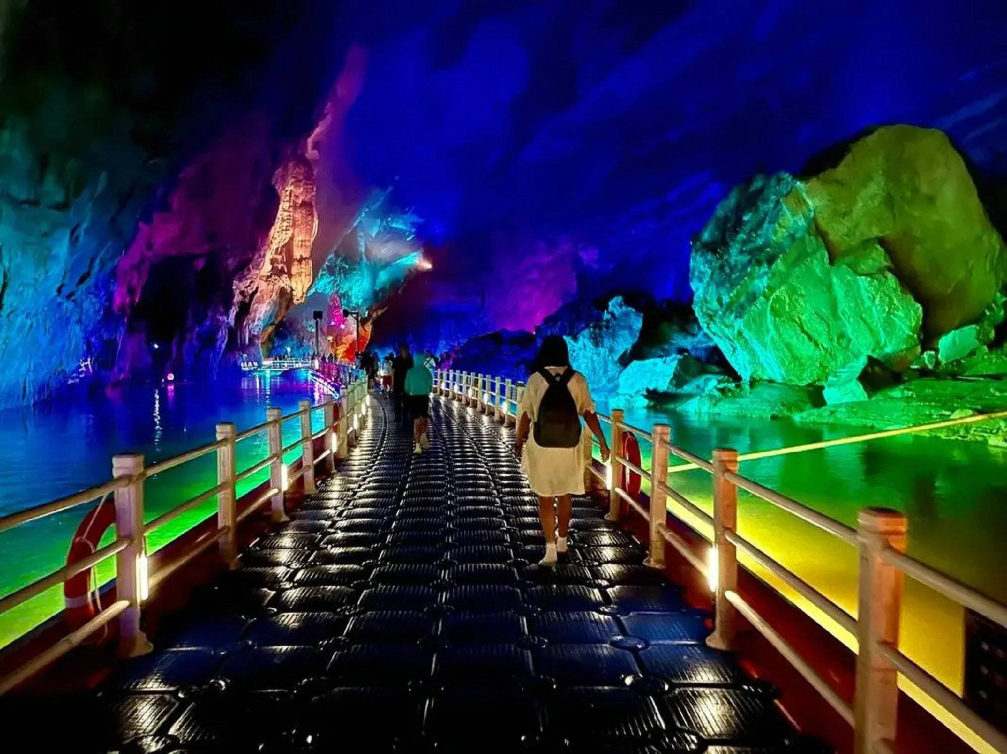 湖北恩施来凤旅游,湖北恩施利川旅游_游客_文化_景区