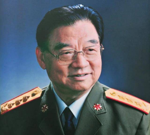 他是总后勤部原政委,1988年授中将,6年后升上将,4字概括其一生