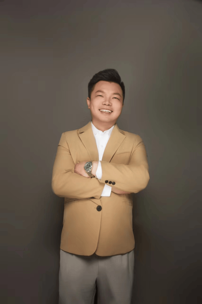 收藏家冯志刚陶瓷文化的传承者与捍卫者