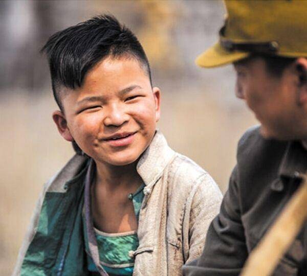 原创曾是国人夸赞的抗震小英雄9岁放出豪言要上清华如今只会演戏