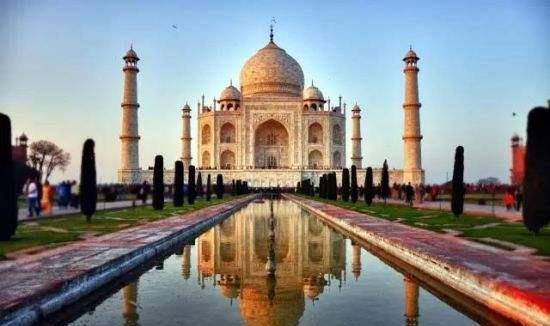 原创泰姬陵的爱情悲歌泰姬18年产14子39岁得产褥而去世