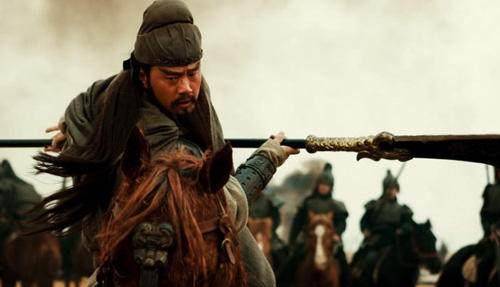 一场大水冲走了土冢上的土,人们发现了一座庞大墓穴,验证了传说_关羽