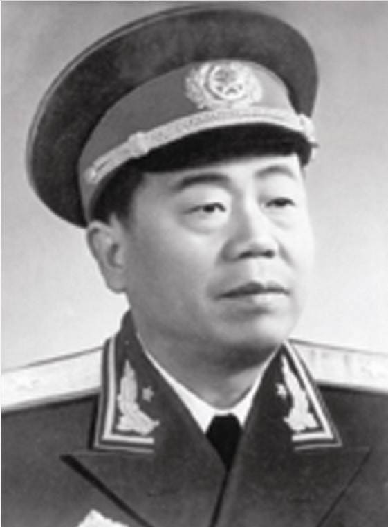 渡江战役中最先渡江登岸的是哪个军队军长是谁