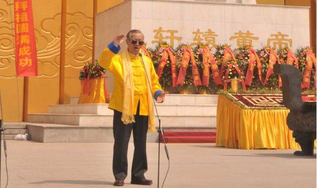 当年,伏羲氏一画开天,开出一个字,这个字是后来才有的,因为在当时根本