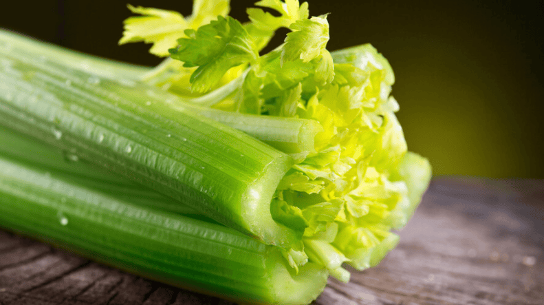 **清热解毒** 芹菜性凉