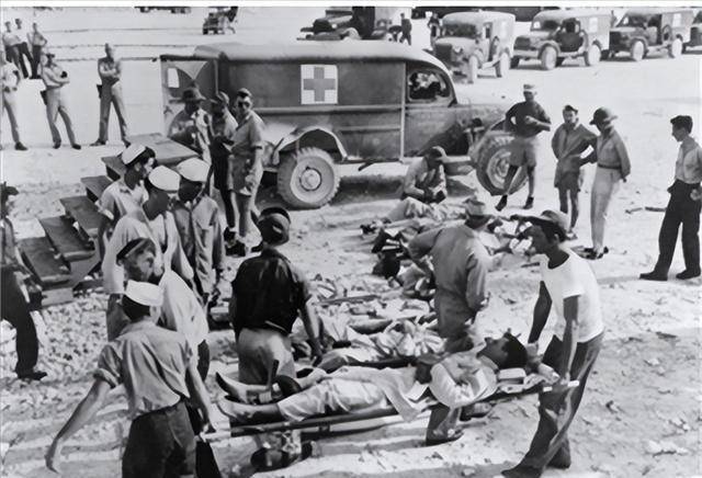 原创1945年史上最大规模鲨鱼吃人事件美军1199名船员仅317人生还