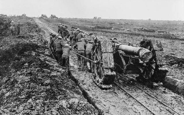 原创一战风云录100年前战地摄影师冒死拍摄的索姆河战役真实战场