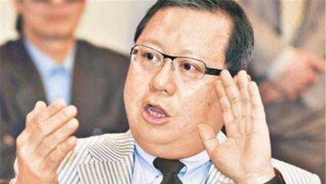 林百欣长子林建名与何傲儿相差51岁爷孙恋