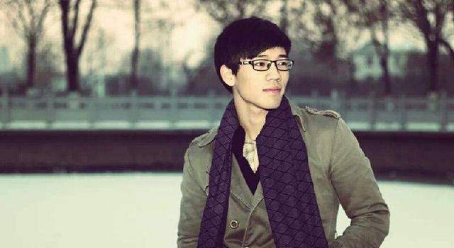 原创25岁上海交大博士拥娇妻萌娃拿国家大奖带娃写论文都不耽搁