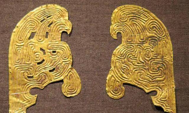 此外有趣的是,"鵀","任","胜"在古代是同音字,可以相互借用;"任","胜"