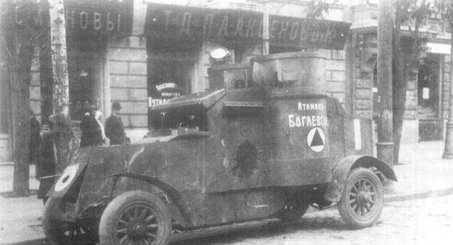 简单粗暴皮实耐用俄国与波兰共同青睐的英国奥斯汀装甲车