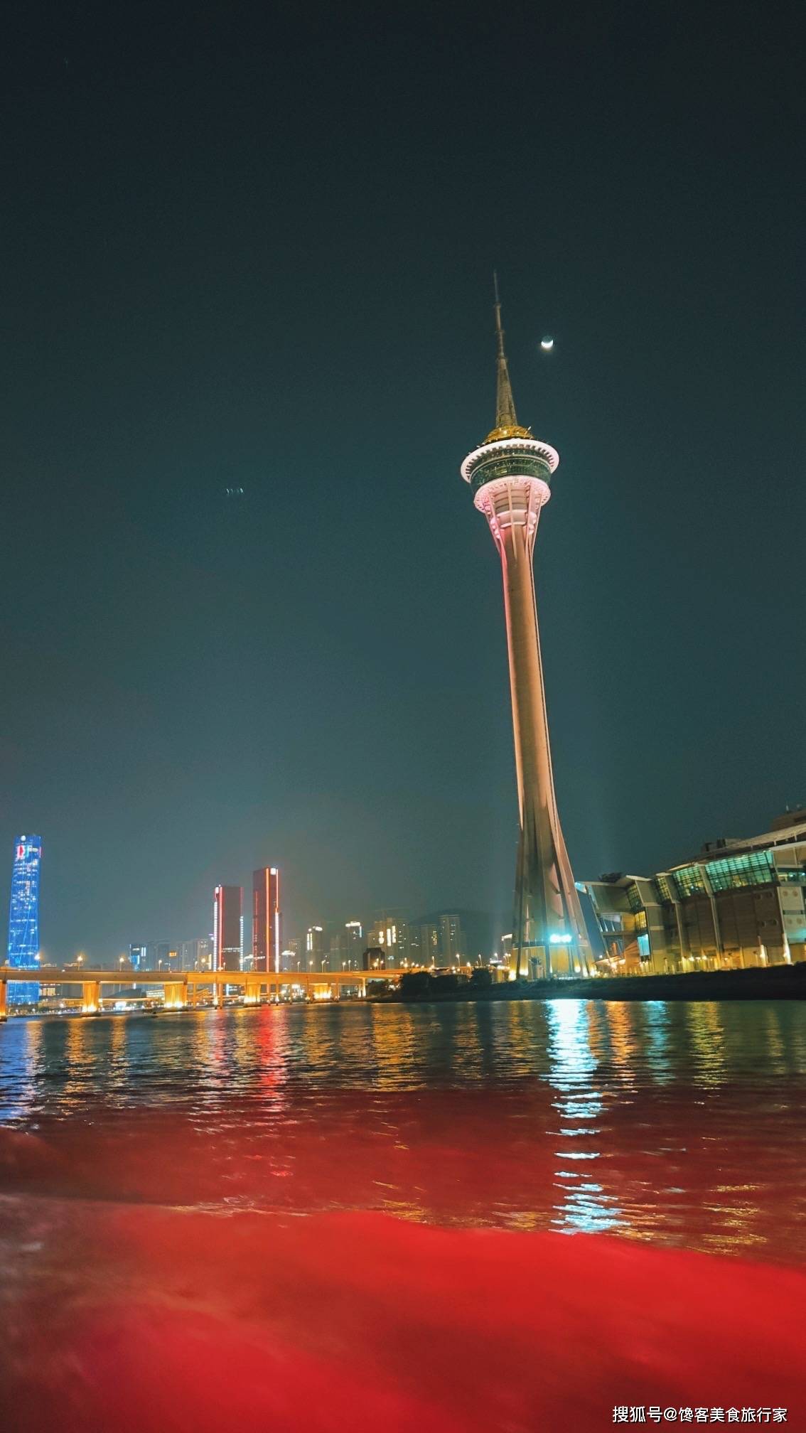 夜游港珠澳大桥夜景图片