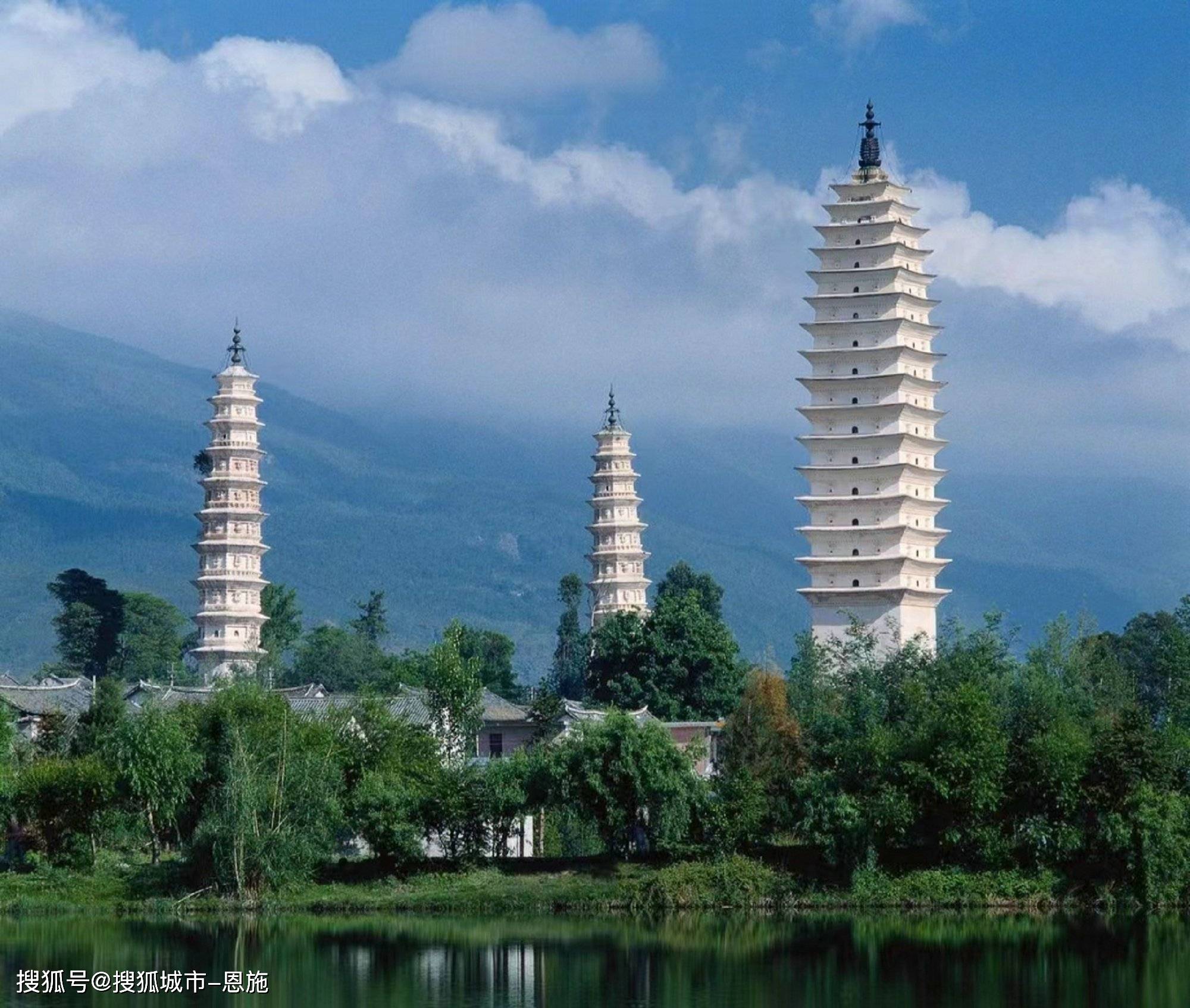 云南昆明旅游导游必玩的景点有哪些,云南旅游少走弯路,不花冤枉钱!