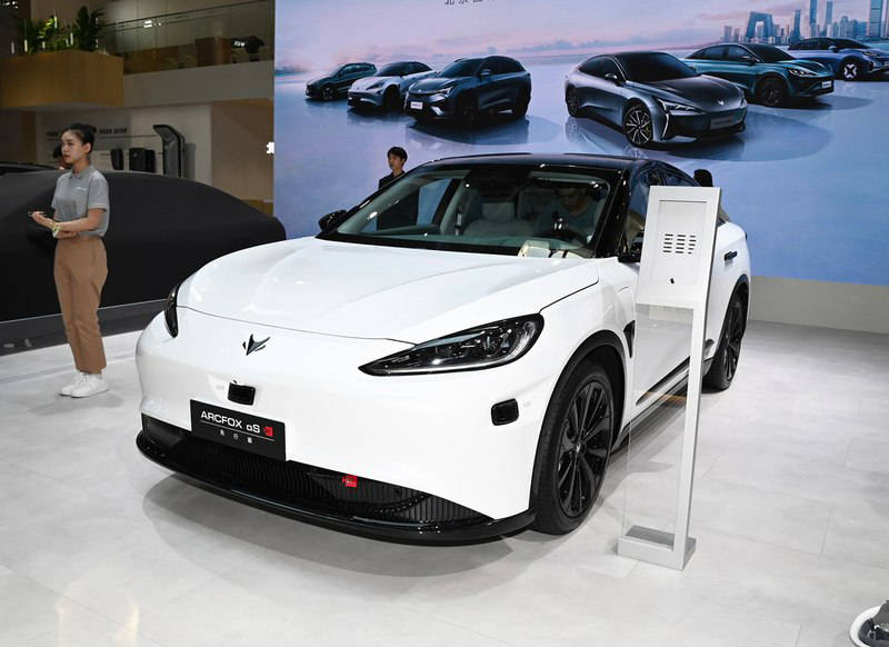 2024北京车展:阿尔法S PRO售价25.68万元_搜狐汽车_ Sohu.com。