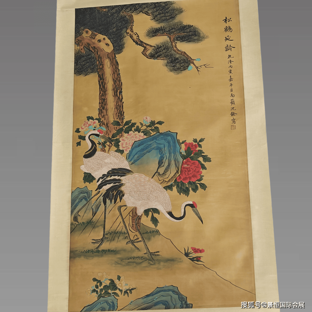 是国画创作中传统且吉祥的寓意：沈铨款《松梅双鹤图》_象征意义_