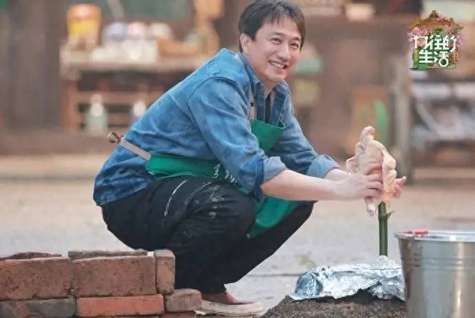黄磊厨艺争议:综艺节目中的黄大厨真的名副其实吗?