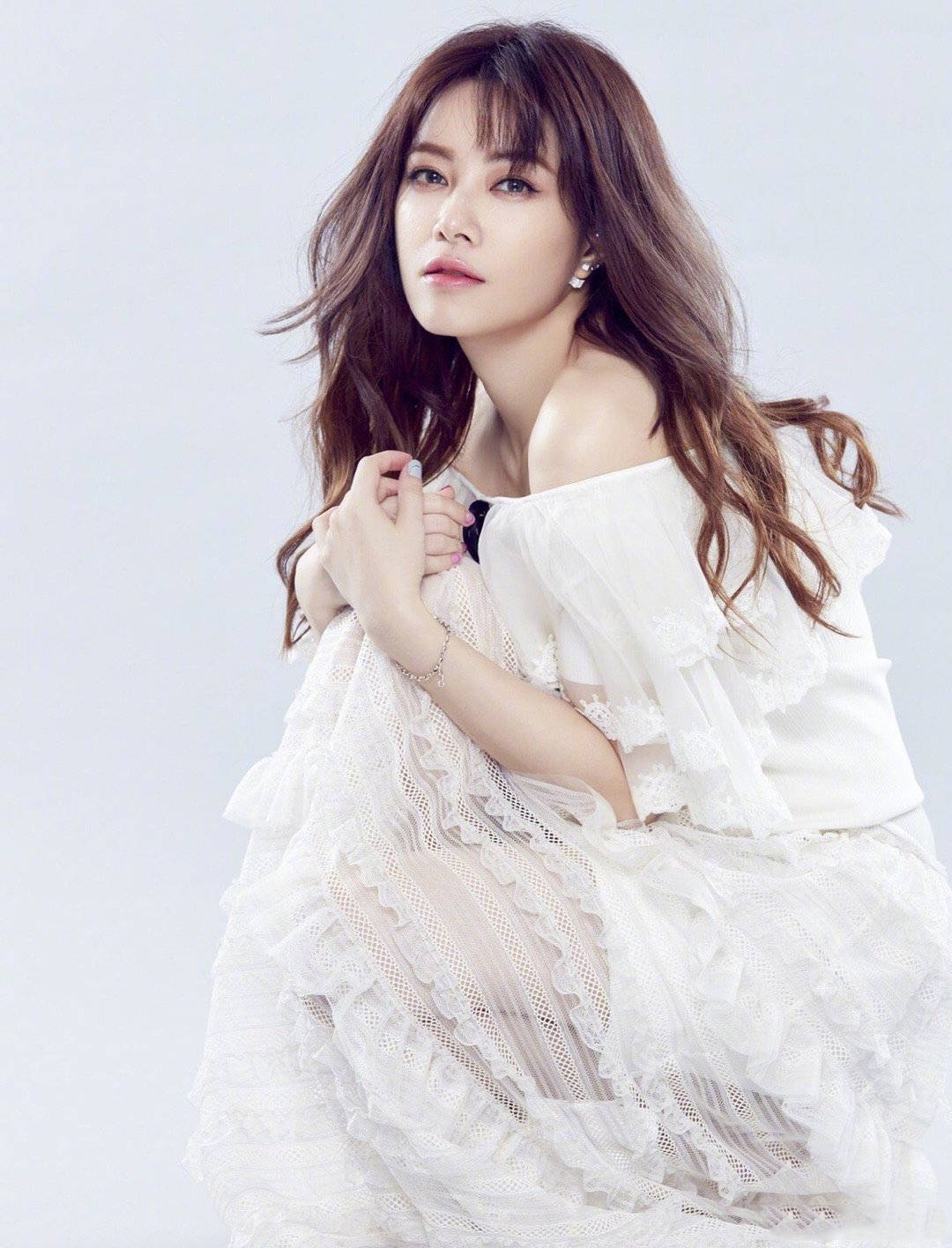 著名歌手「徐怀钰」经纪公司