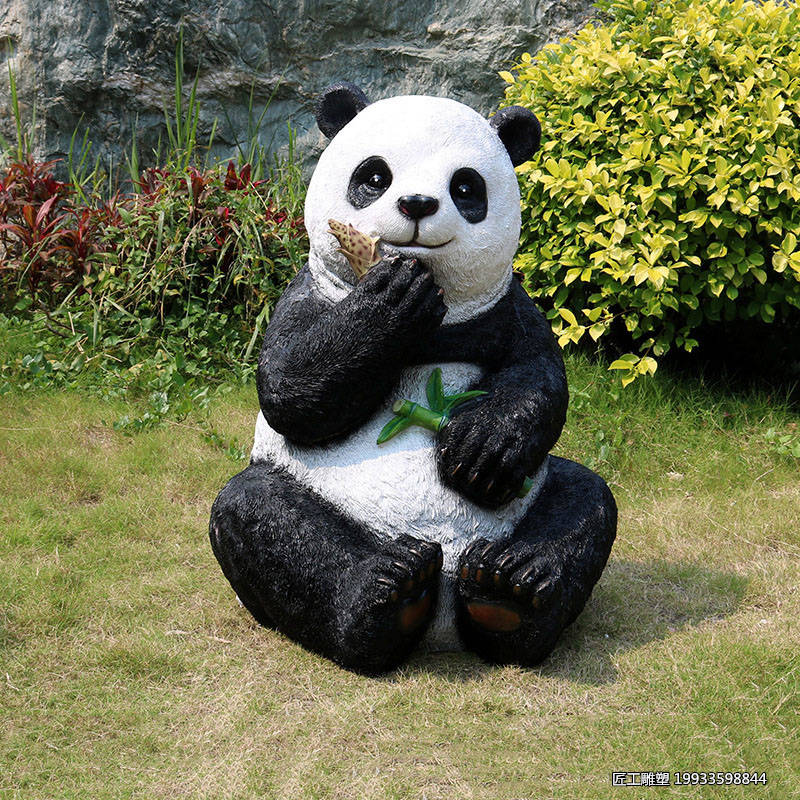 玻璃钢仿真大熊猫雕塑 绿地草坪动物装饰摆件