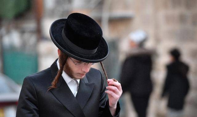 以色列头号敌人其实是国内哈瑞迪犹太人?1720年11月9日逐出圣城