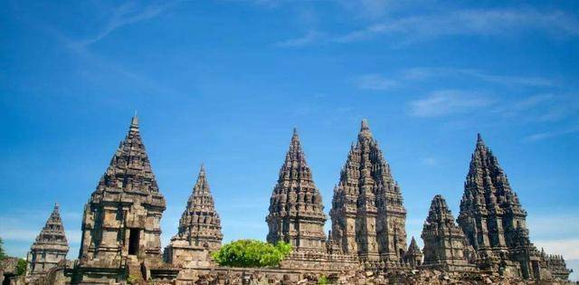 印尼约17000个岛屿,人口和大城市却在爪哇岛,两大原因让人心酸