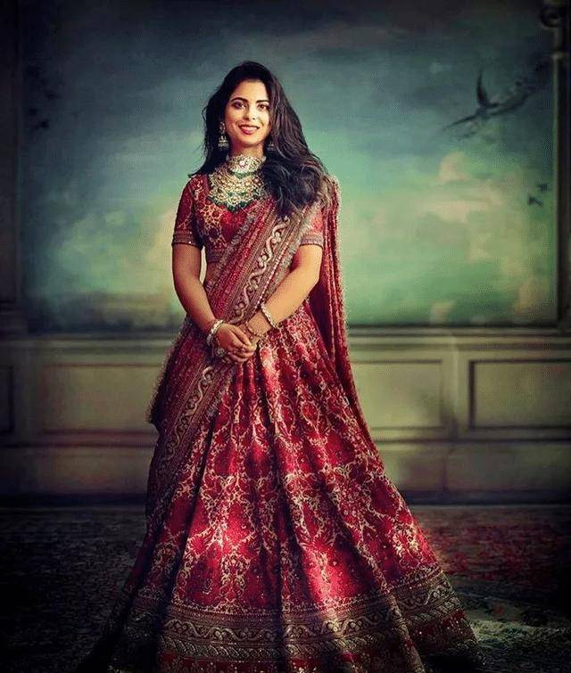 印度首富:嫁女送4亿别墅,办5天流水宴请5000穷人_婚礼_女儿_安巴尼