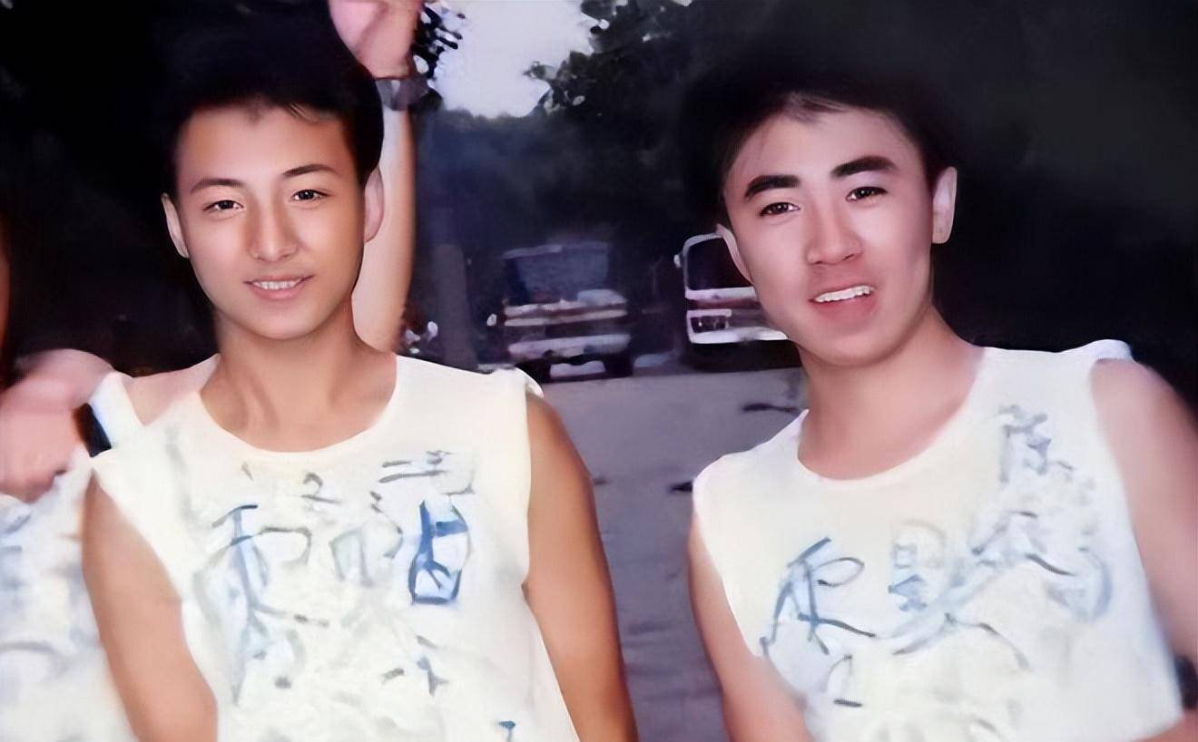 周晓鸥:娶选美冠军,40岁才做爸爸,不做歌手当演员也幸福_零点乐队_唐
