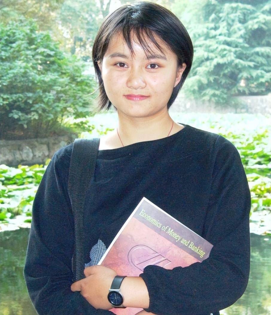 33年前那个"感动中国"的大眼睛女孩苏明娟,现在怎么样了?