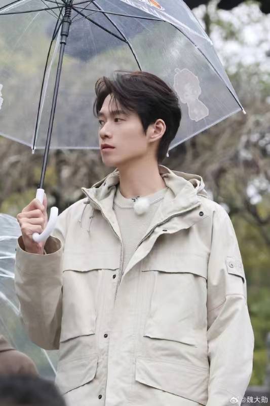 魏大勋体谅黑粉家境接受调解 此人早前已登报道歉