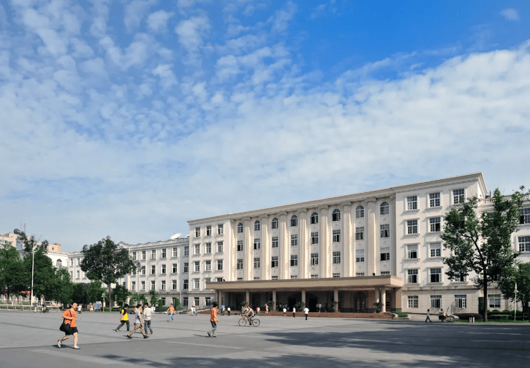 电子科大新加坡本硕贯通项目-什么是"2 2"sim项目培养模式-留学