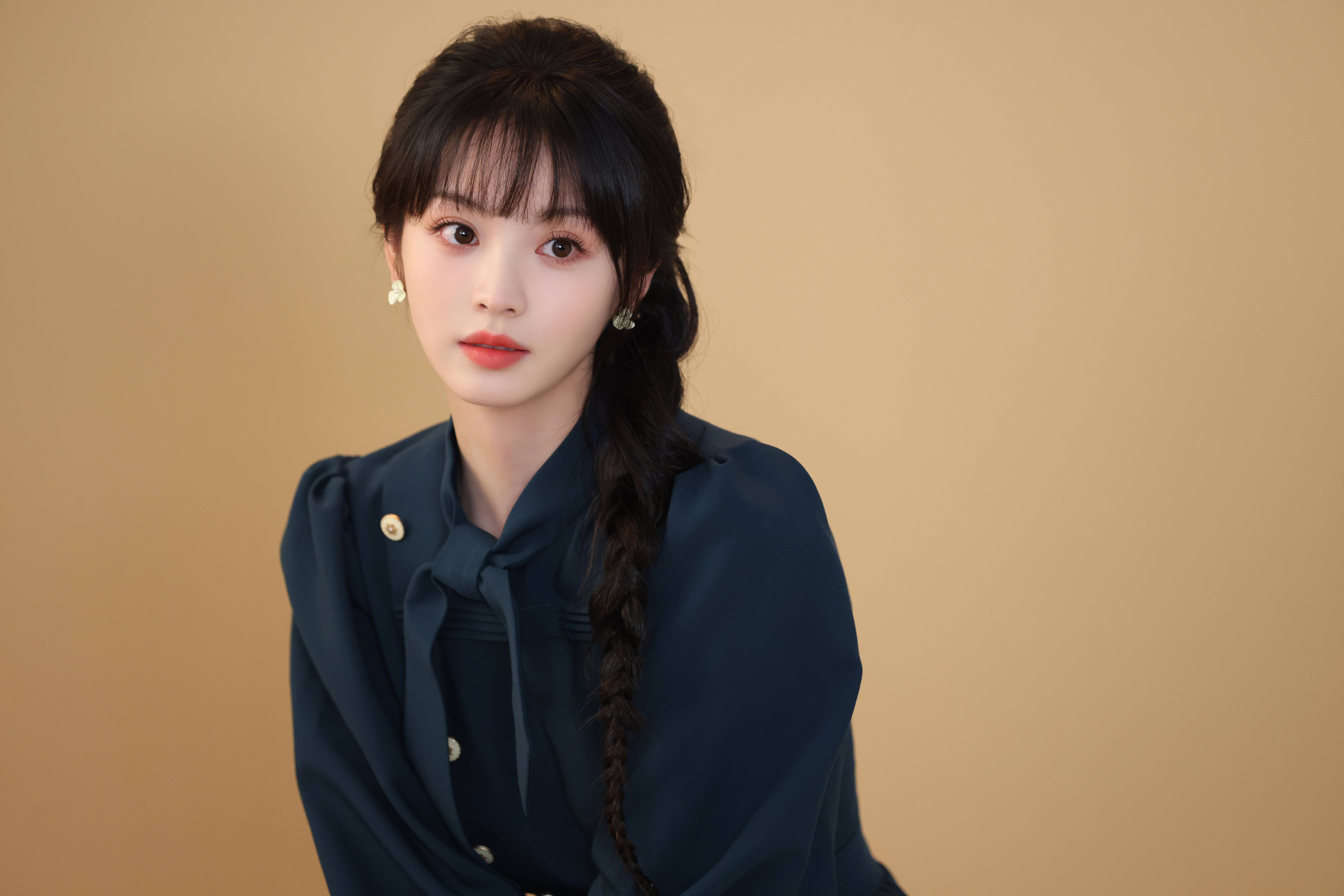 田曦薇,这甜美谁能抗拒啊!_身材_性格_生活