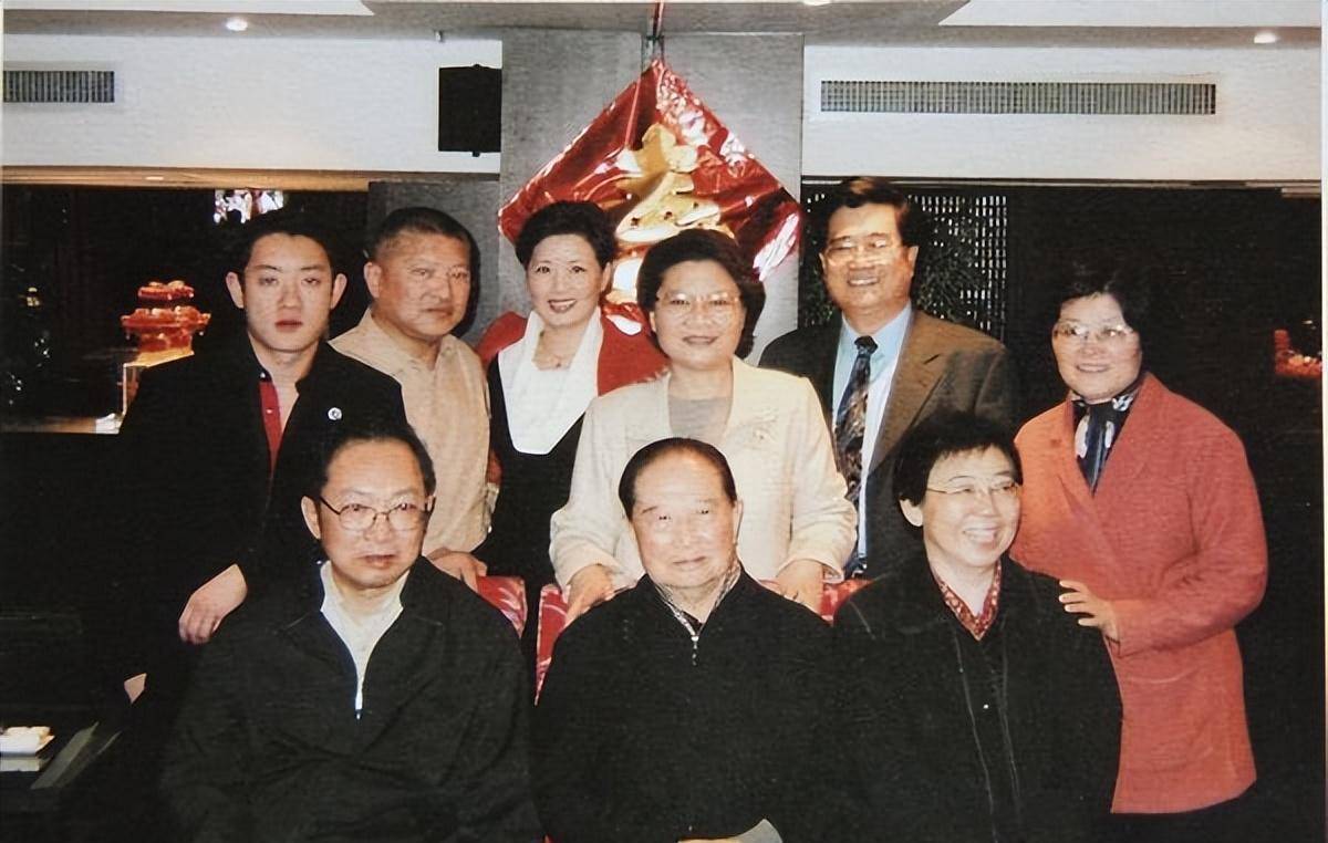 汪道涵:18岁入党,后来主政上海七年,让上海成为真正的"魔都"