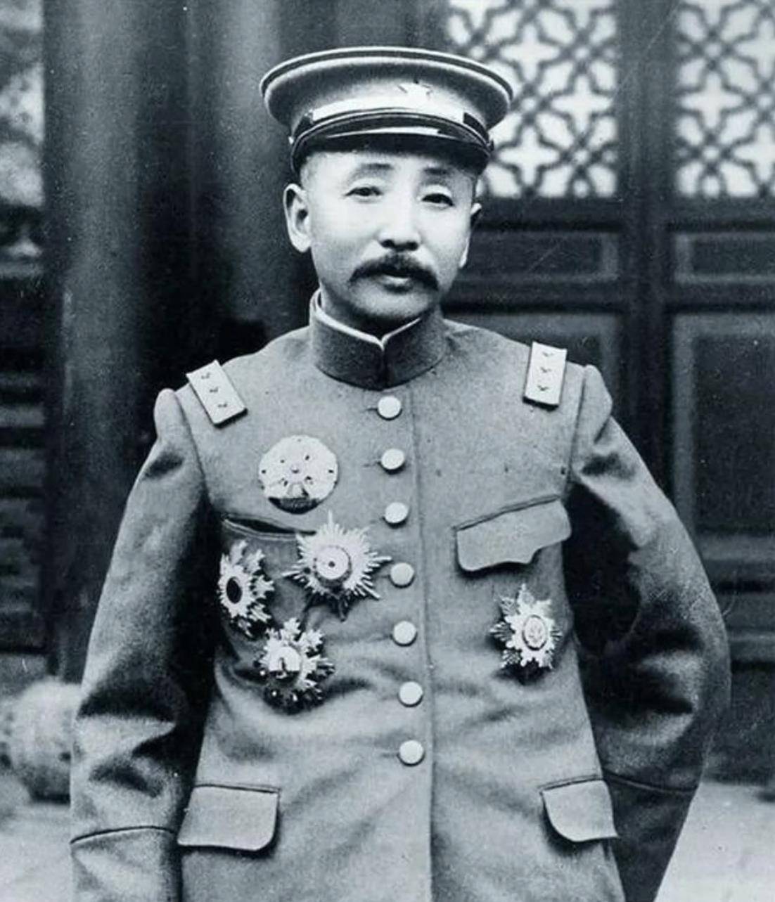 受宠的五姨太日日浓妆艳抹,却将东北沦陷推迟三年_寿懿_寿山_王夫人