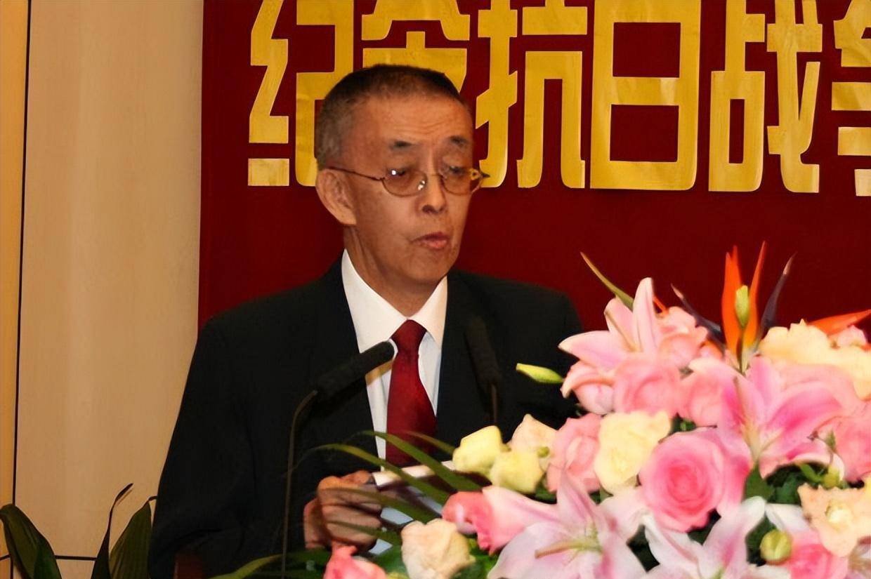 何在:大女儿副部级,其余女儿80年代后移居美国_蒋介石_张一真_国民党