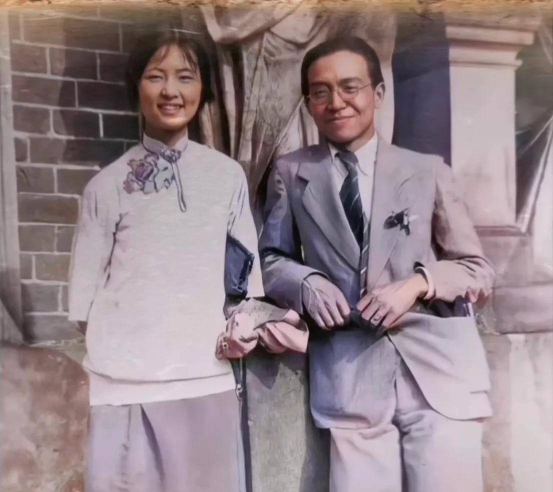 人称"万古人间四月天"的民国第一才女林徽因,为什么男人都爱她