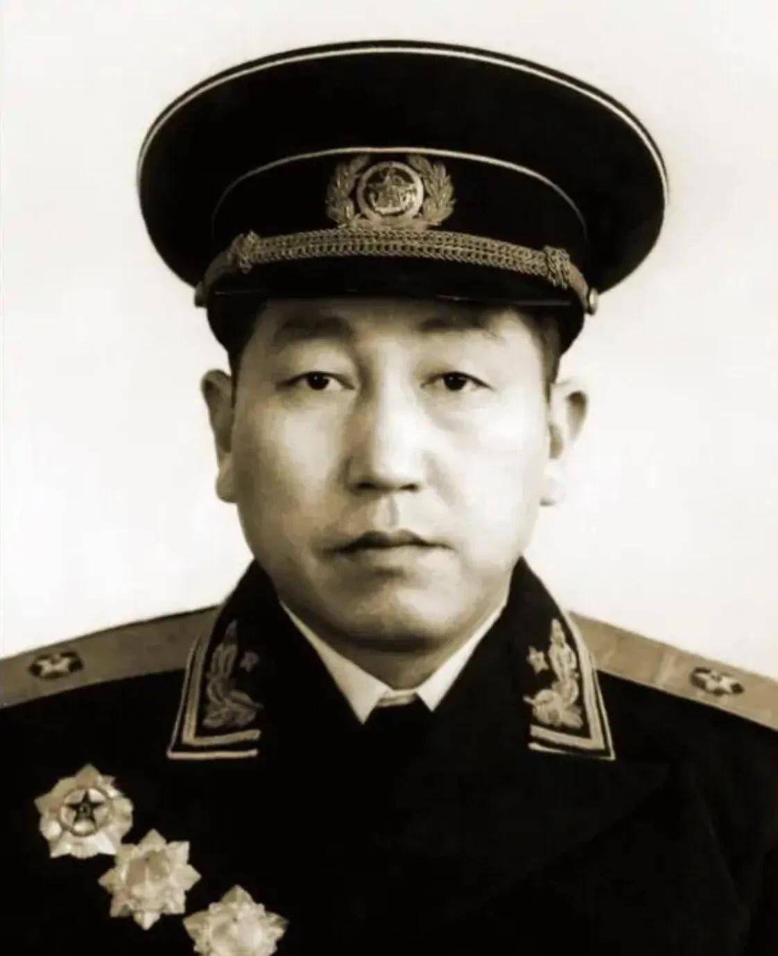 郑国仲(1913年—1992年),湖北红安人