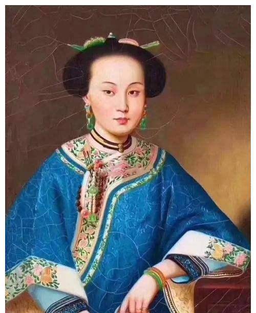 周莹历史真实原型照片图片