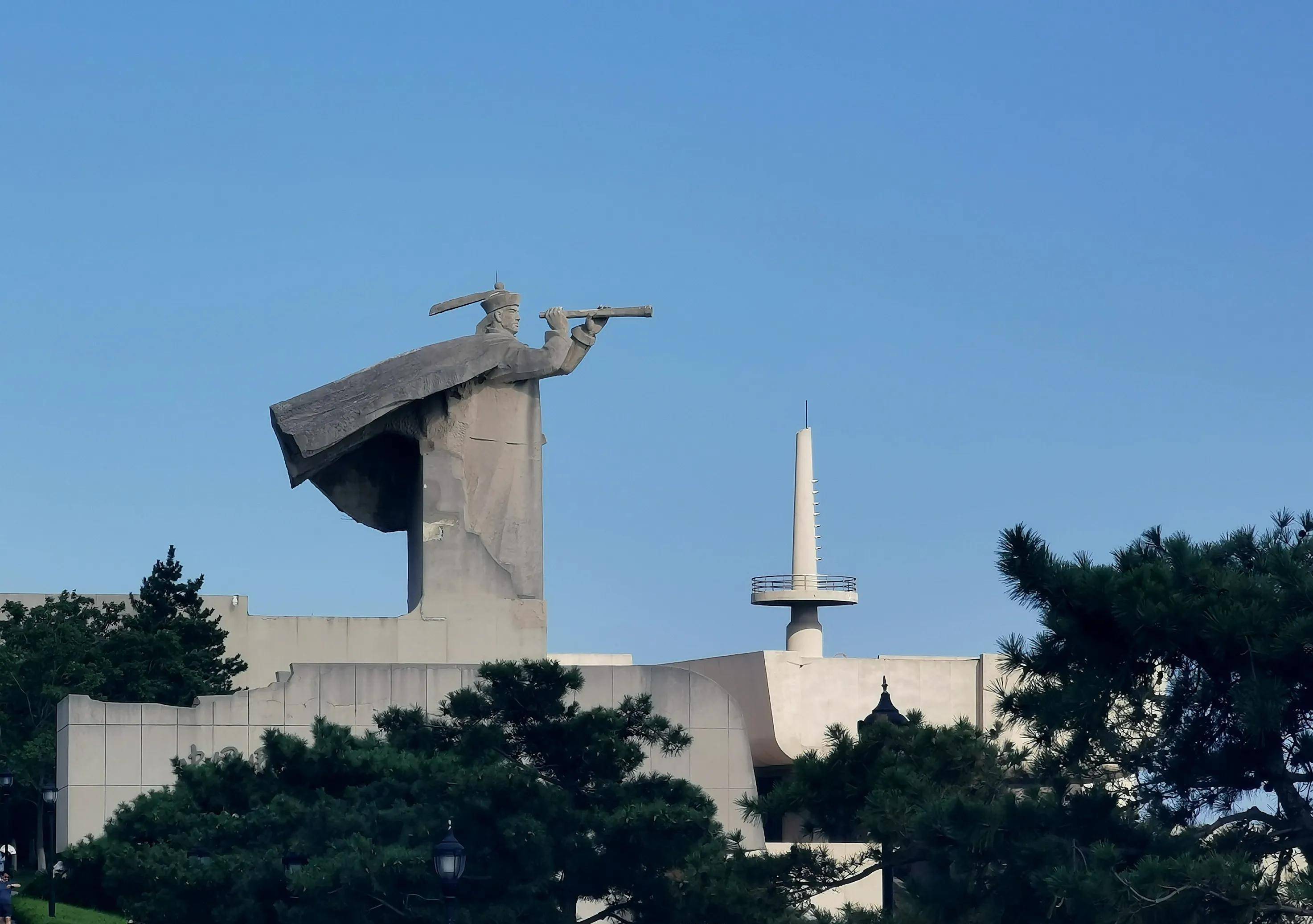 中国甲午战争博物馆为纪念北洋水师和甲午战争而建,总面积达十多万