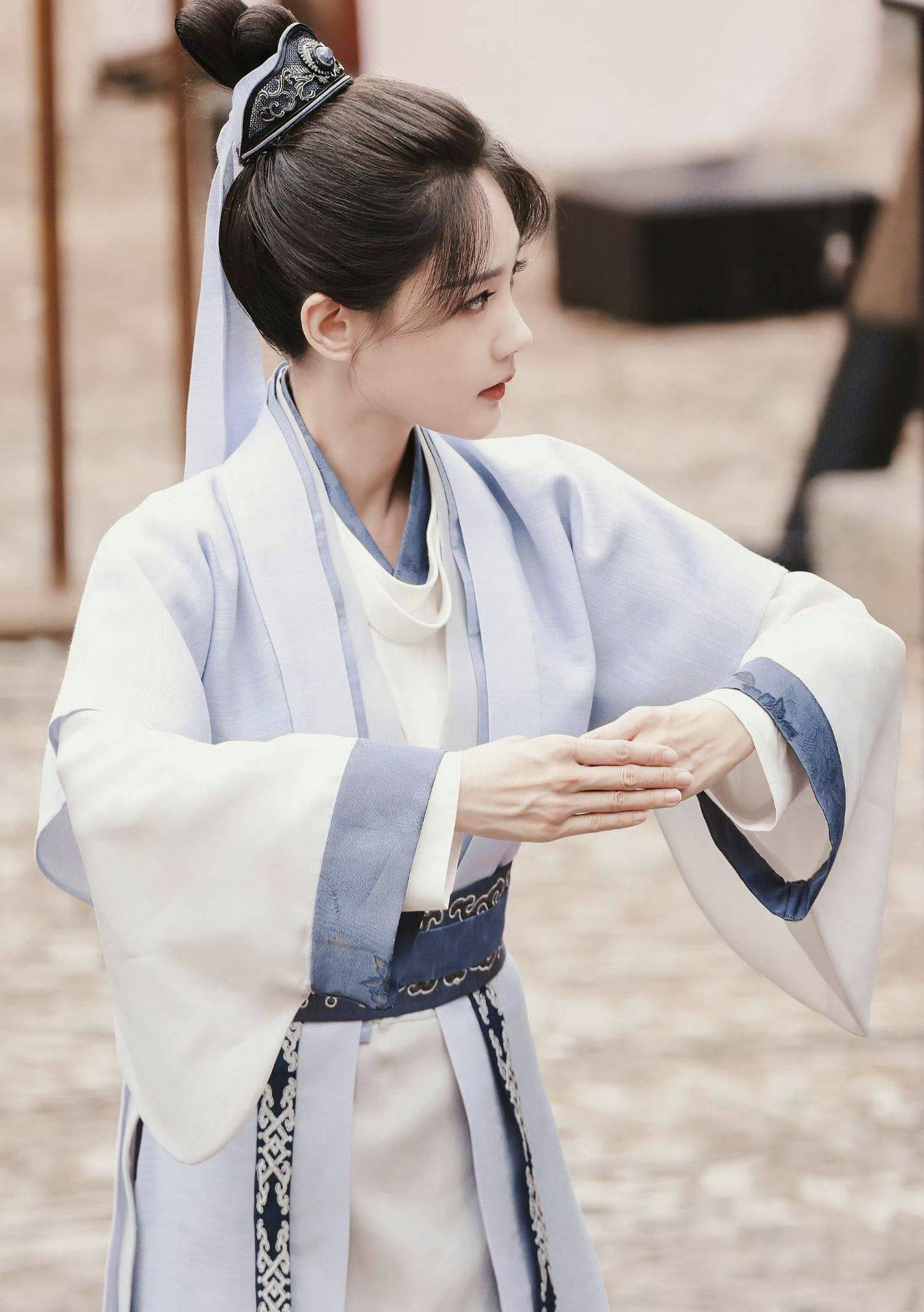 李一桐曾舜晞新剧《云起时》:上演古装爱情剧!