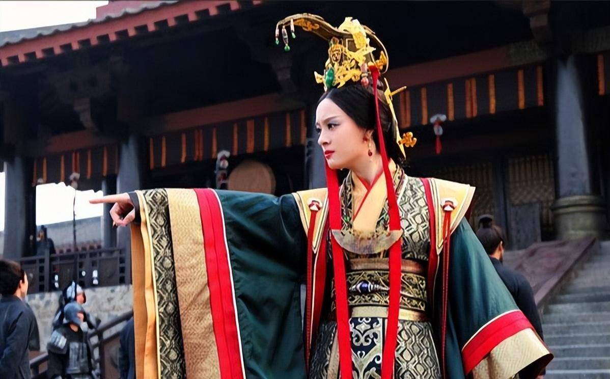 为什么安禄山叛乱时,众将士都要求唐玄宗杀死杨贵妃?