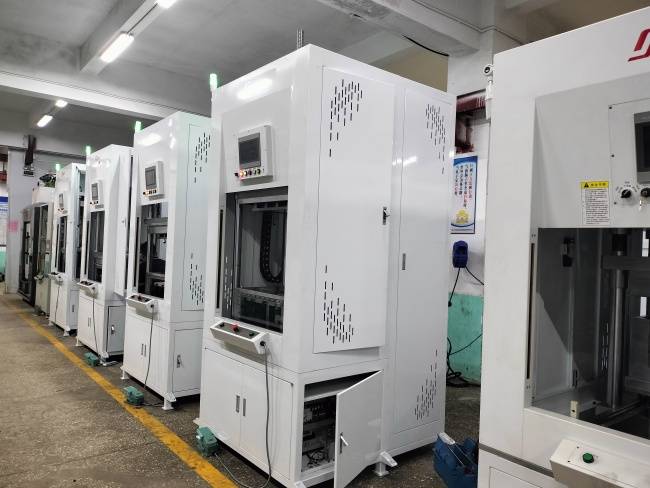 玻璃纤维拓印设备和贴皮设备工艺