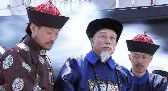 清朝此人比和珅更会贪污,死后遗产超十亿白银_李鸿章_梁启超_历史