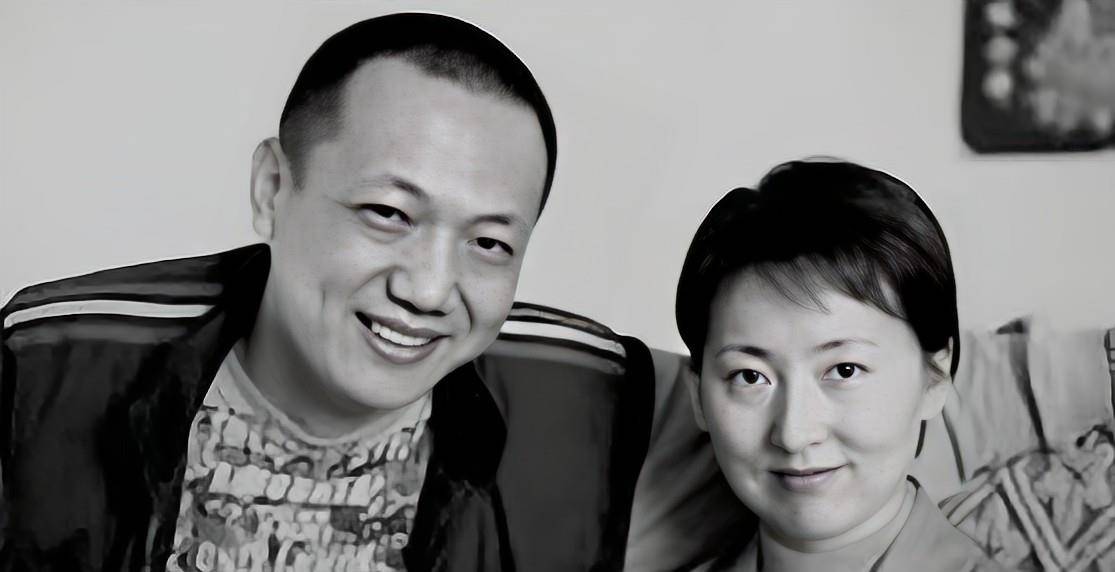 1992年,陈晓旭嫁给郝彤,两人一起忙于广告公司的发展