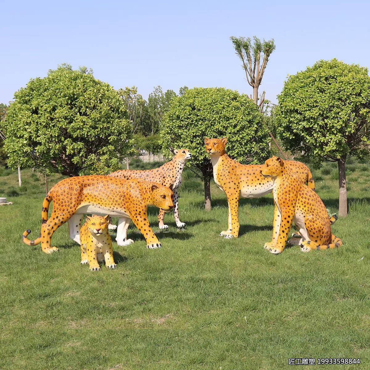 玻璃钢仿真金钱豹动物草坪摆件小品雕塑