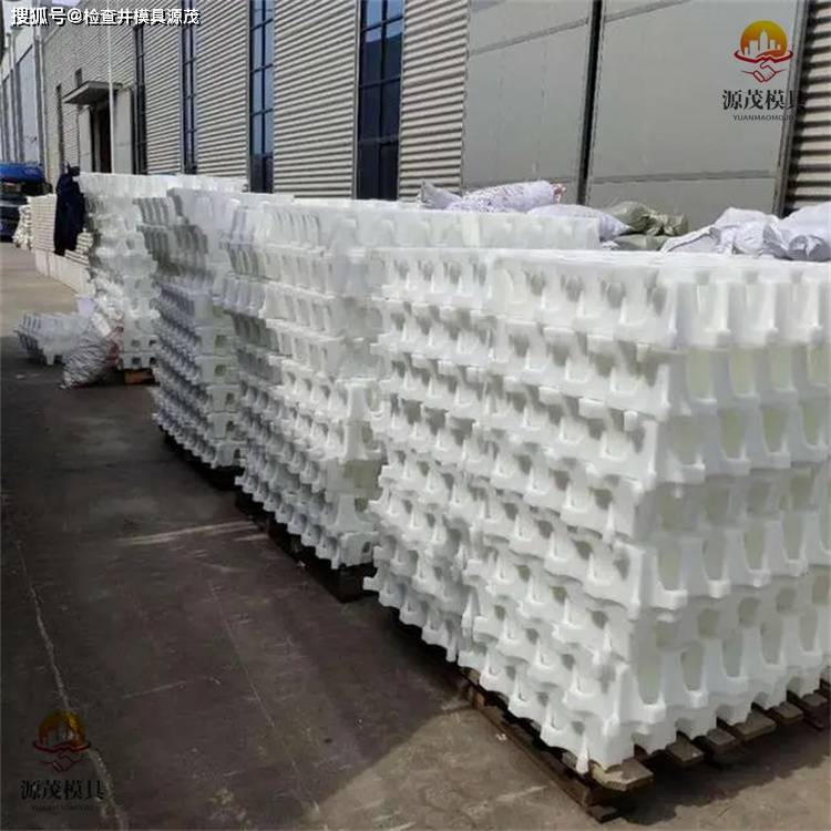 水泥植草地坪模具 源茂塑料植草砖模具