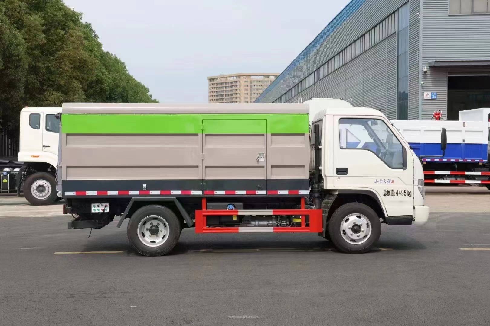 福田小卡3密闭式桶装垃圾运输车