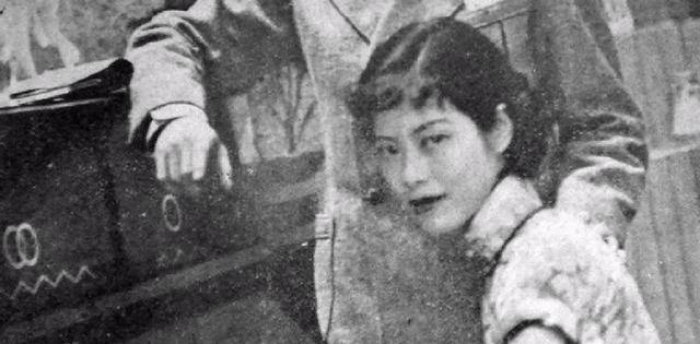 肖月华_李丽莲_革命